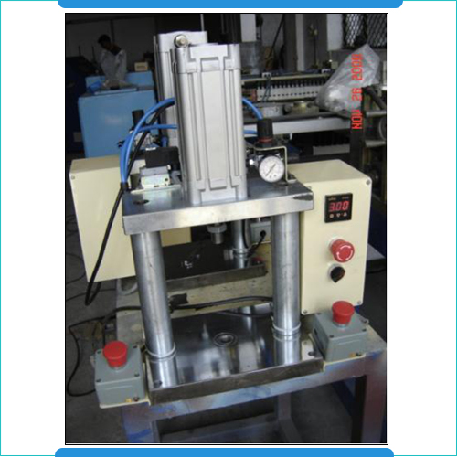 PNEUMATIC PRESS